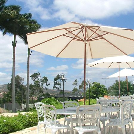 Hotel Tres Palmeiras กราวาตา ภายนอก รูปภาพ