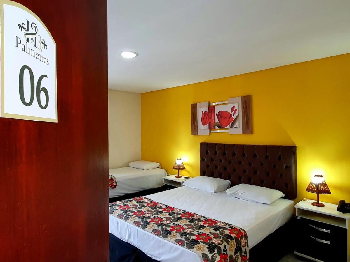 Hotel Tres Palmeiras กราวาตา ภายนอก รูปภาพ